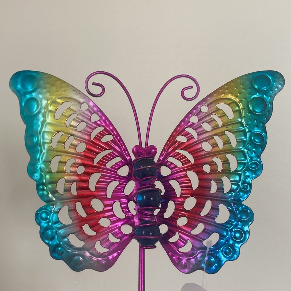 NWT- Set of 5- Colorful Painted Metal Butterfly 🦋 Yard Stakes w/ Marble Bodies - Picture 12 of 17